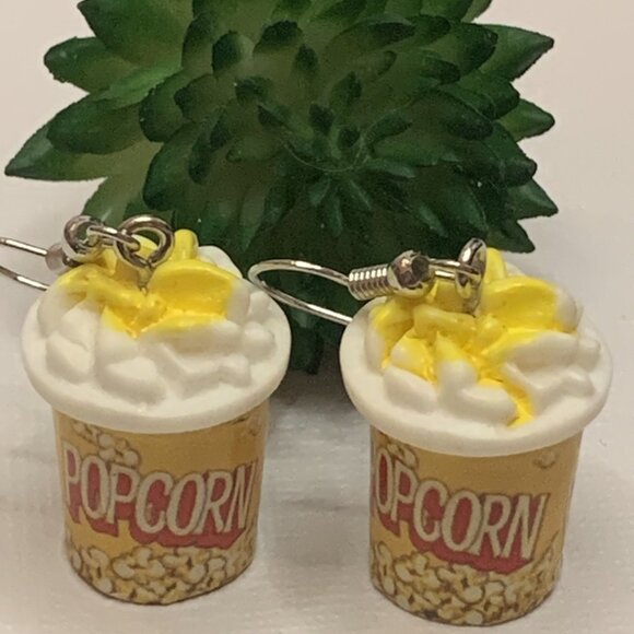 Popcorn Earring, Funny Food Earring, Gift Idea, Food Jewelry, Movie Earring - Picture 1 of 8